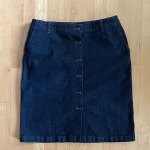 Dark denim button-front skirt Simons Contemporaine 10